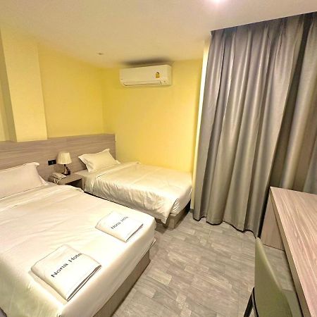 Nona Hotel, Bangkok Makkasan Екстер'єр фото