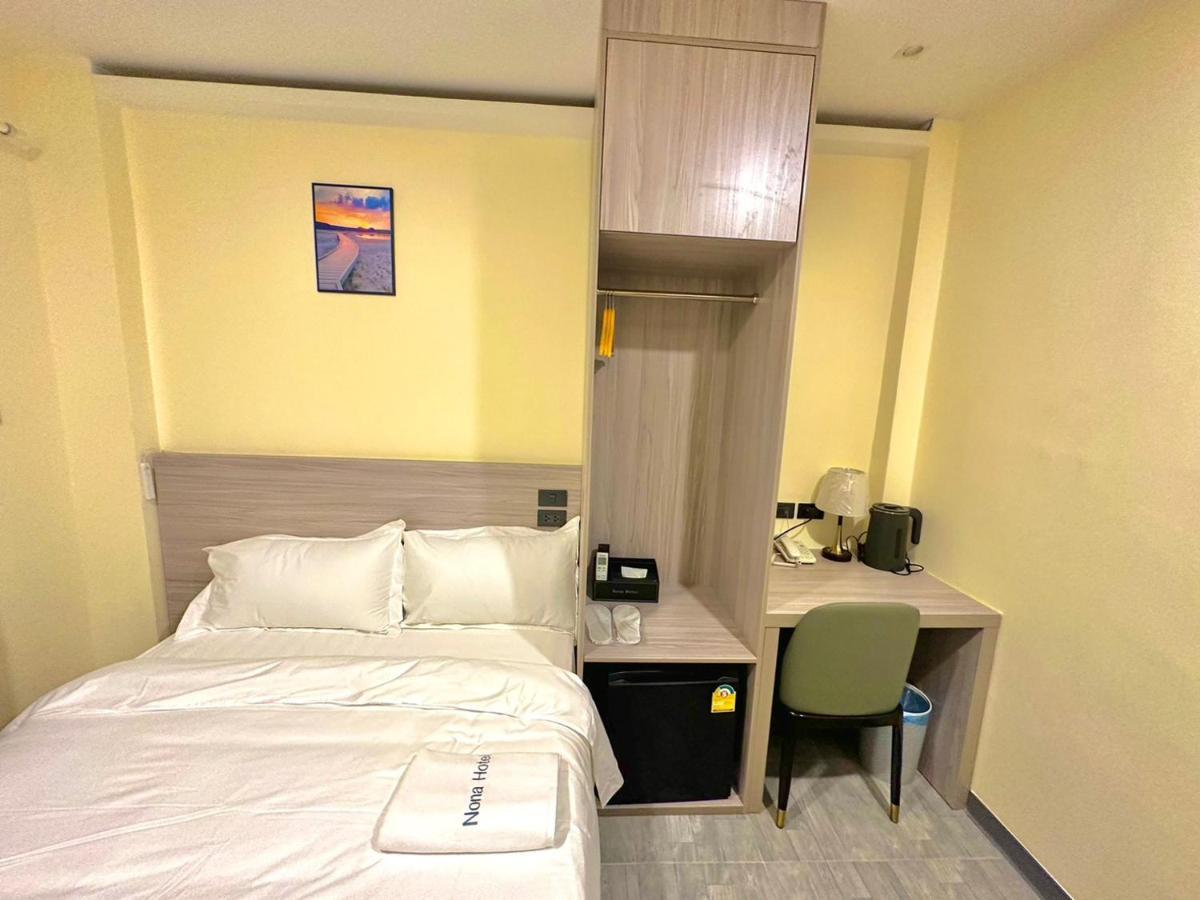 Nona Hotel, Bangkok Makkasan Екстер'єр фото